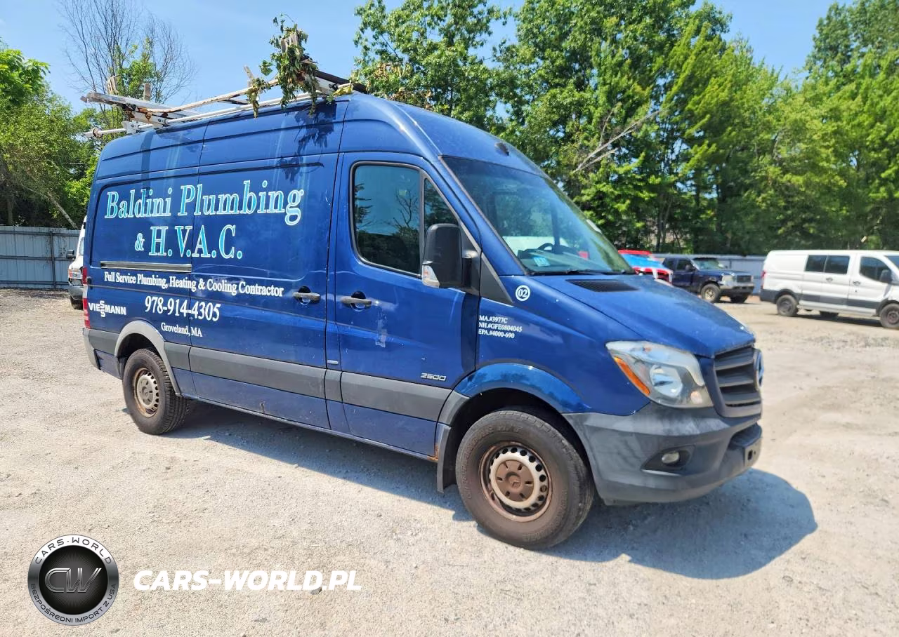 2015 Mercedes-Benz Sprinter 2500 VIN:WD3PE7CC7FP101139 - 4