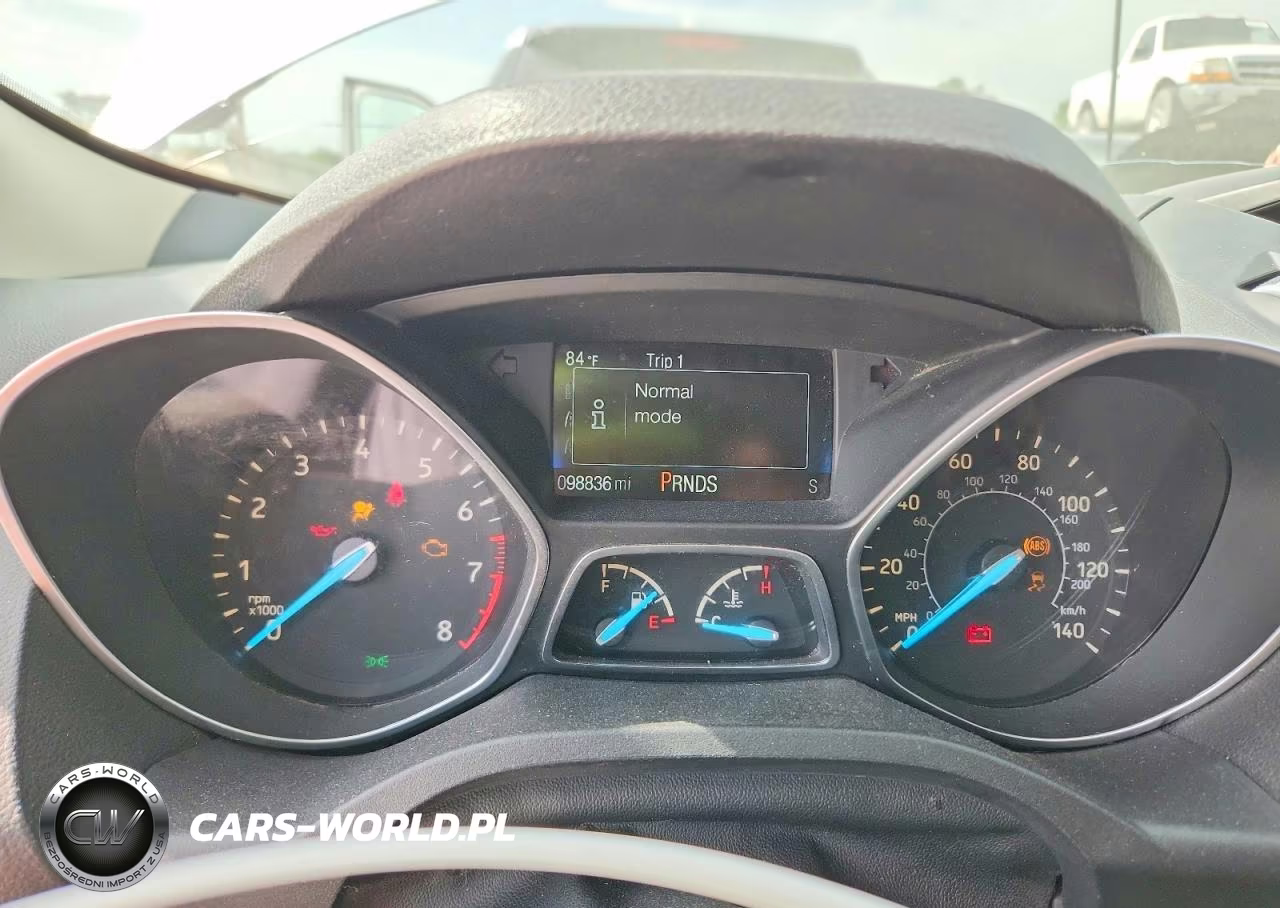 2017 Ford Escape Se VIN:1FMCU0GD9HUB87894 - 9