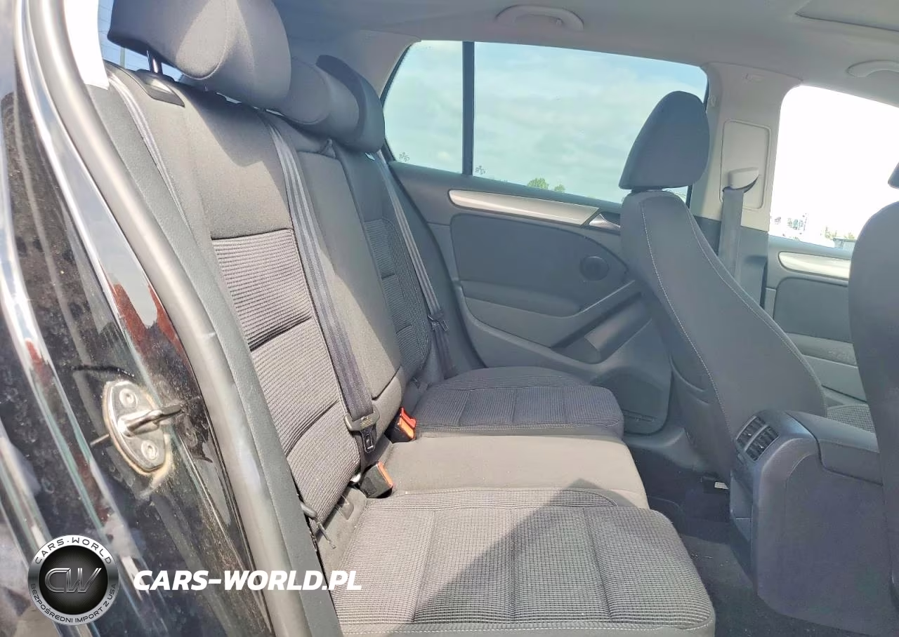 2012 Volkswagen Golf VIN:WVWDB7AJ6CW044615 - 10