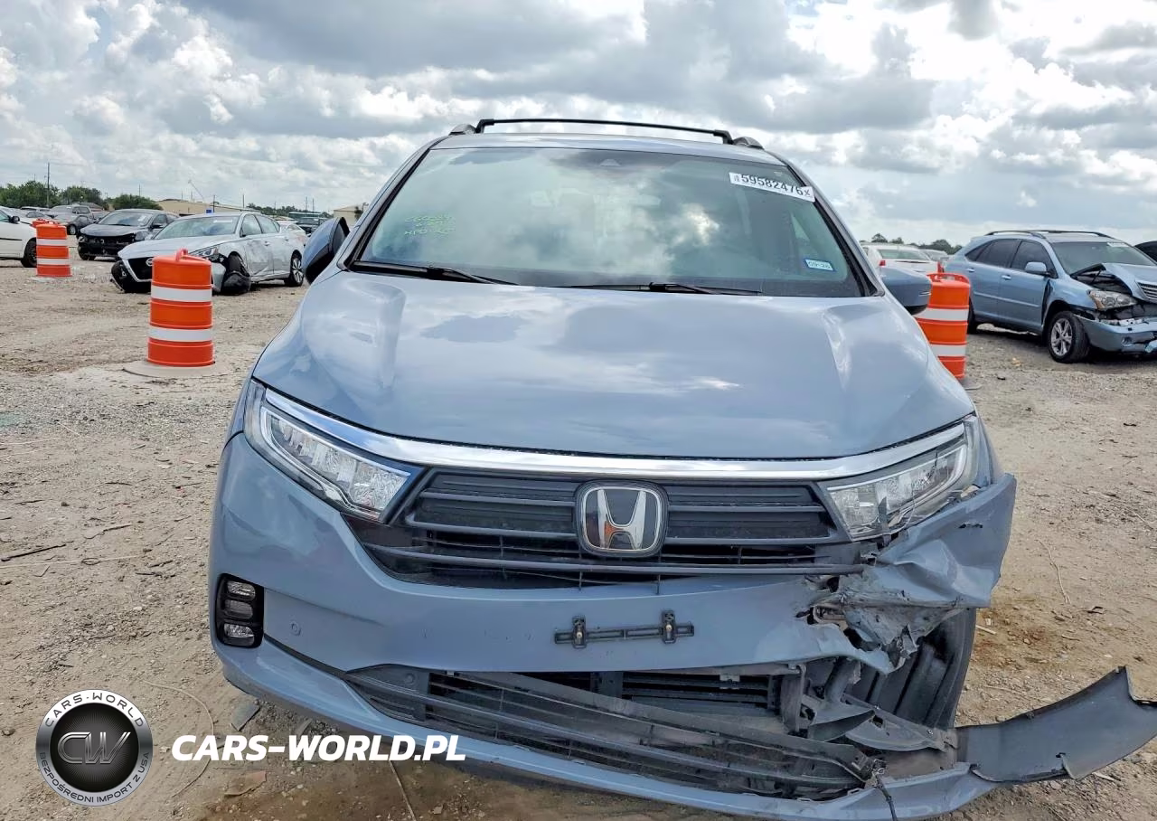 2023 Honda Odyssey Touring VIN:5FNRL6H87PB026098 - 5