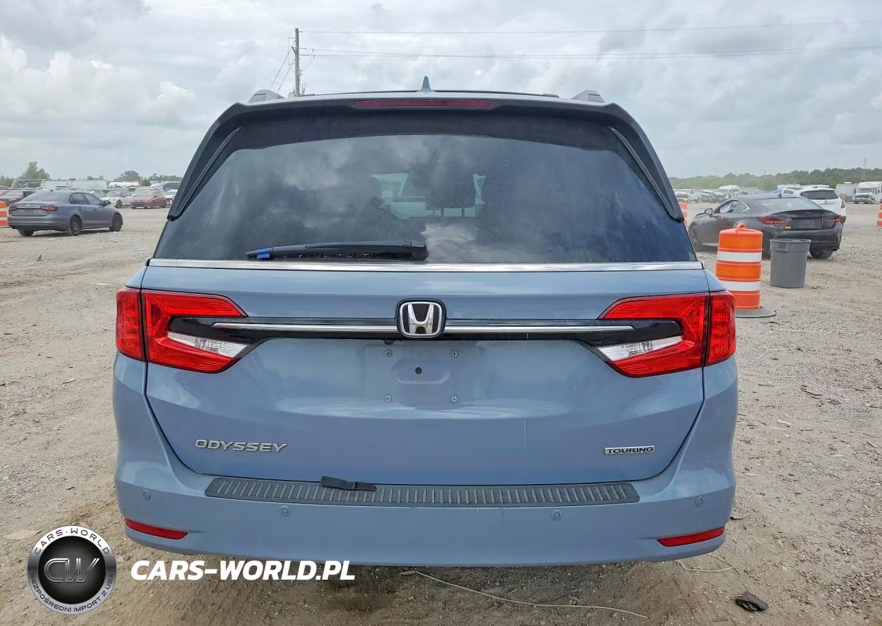2023 Honda Odyssey Touring VIN:5FNRL6H87PB026098 - 6