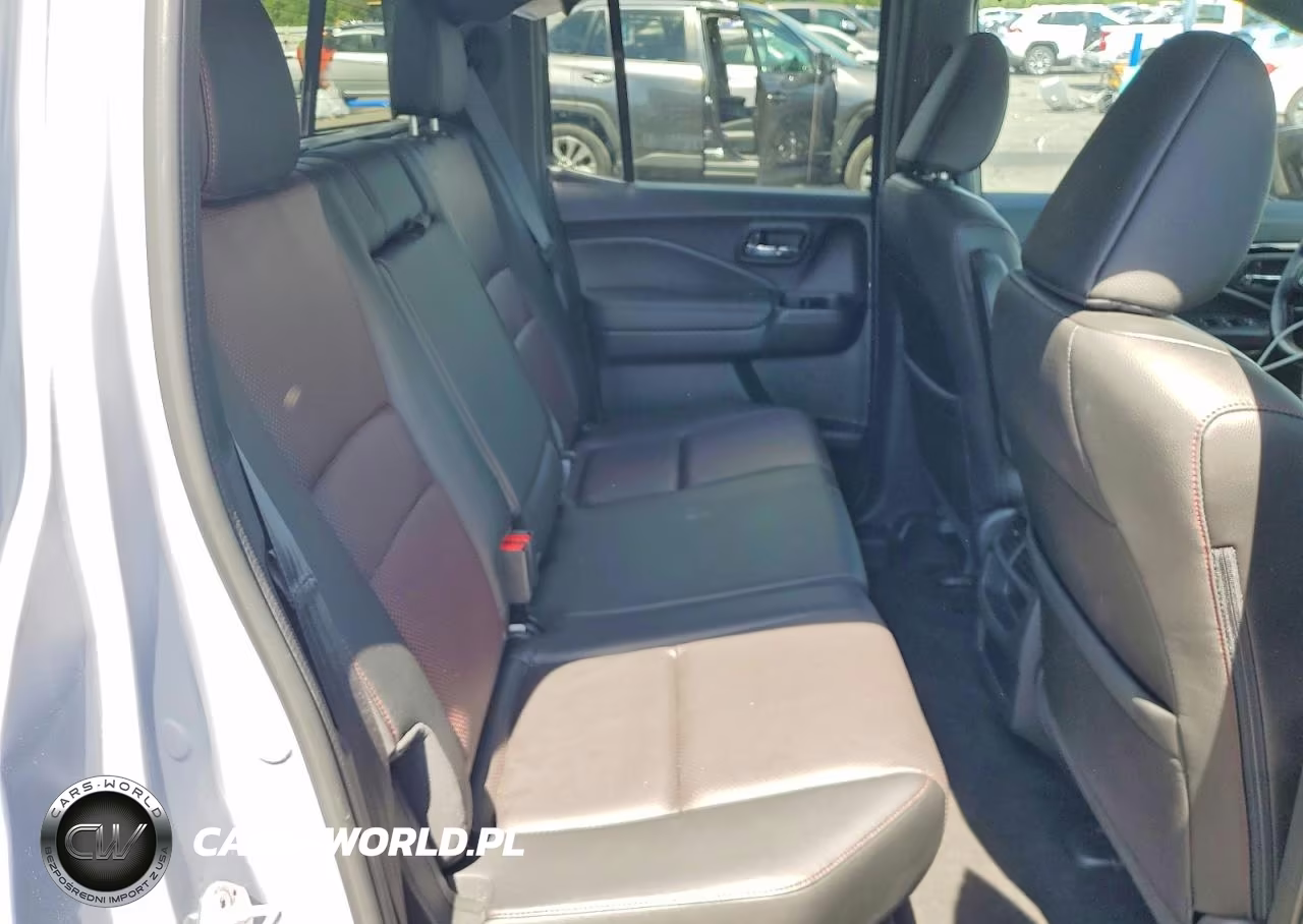 2023 Honda Ridgeline Black Edition VIN:5FPYK3F85PB054442 - 10