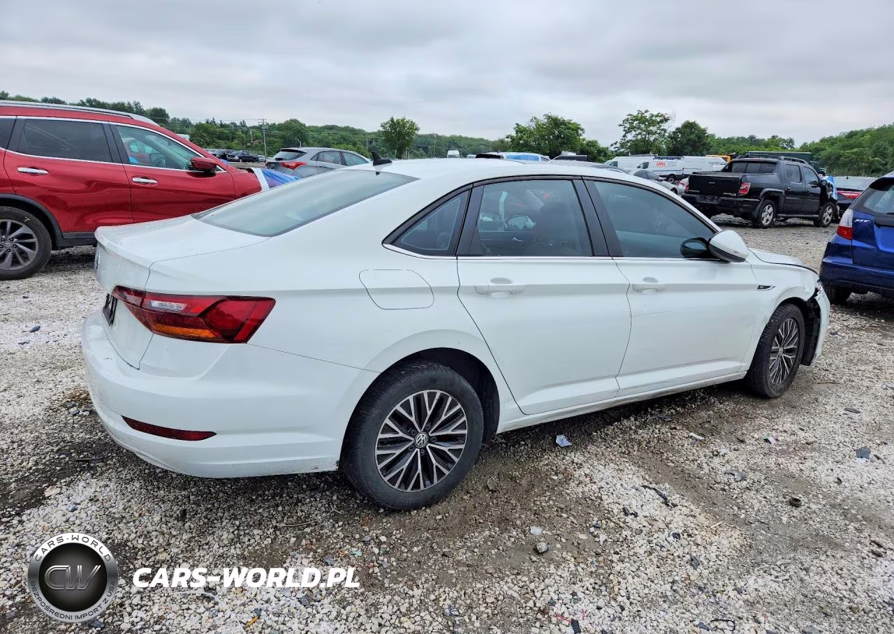 2019 Volkswagen Jetta Sel VIN:3VWE57BU6KM018449 - 3
