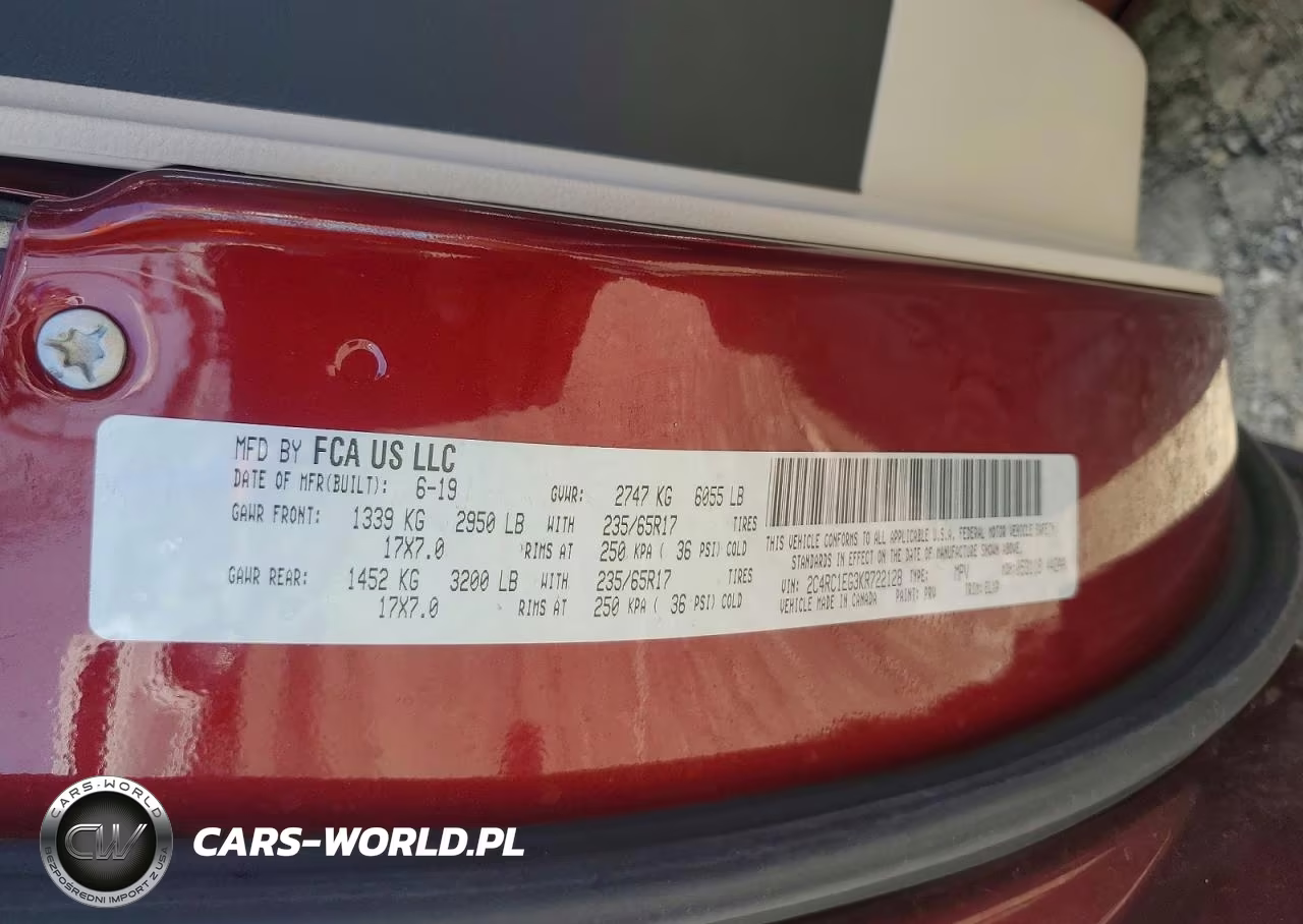 2019 Chrysler Pacifica Touring L Plus VIN:2C4RC1EG3KR722128 - 13