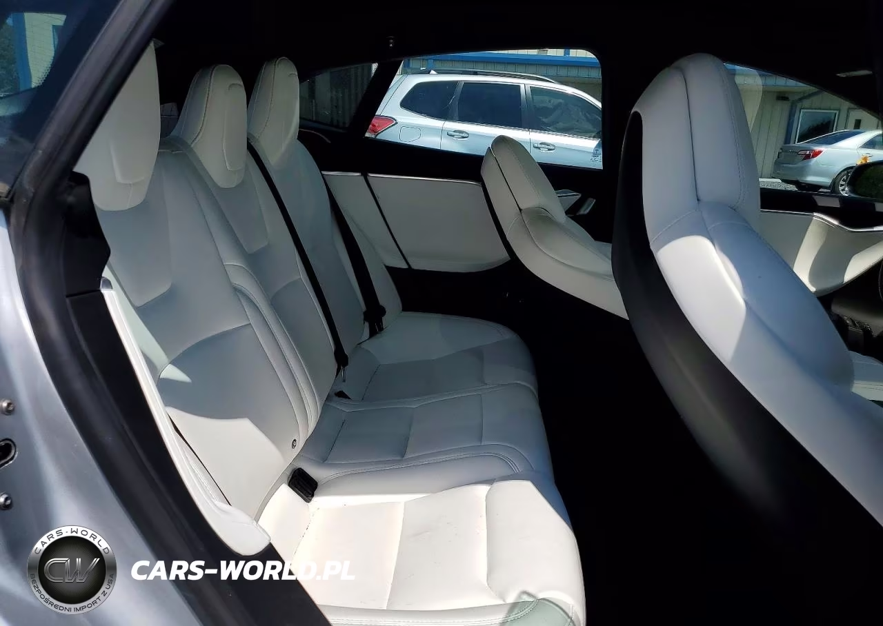 2018 Tesla Model S VIN:5YJSA1E28JF244374 - 10