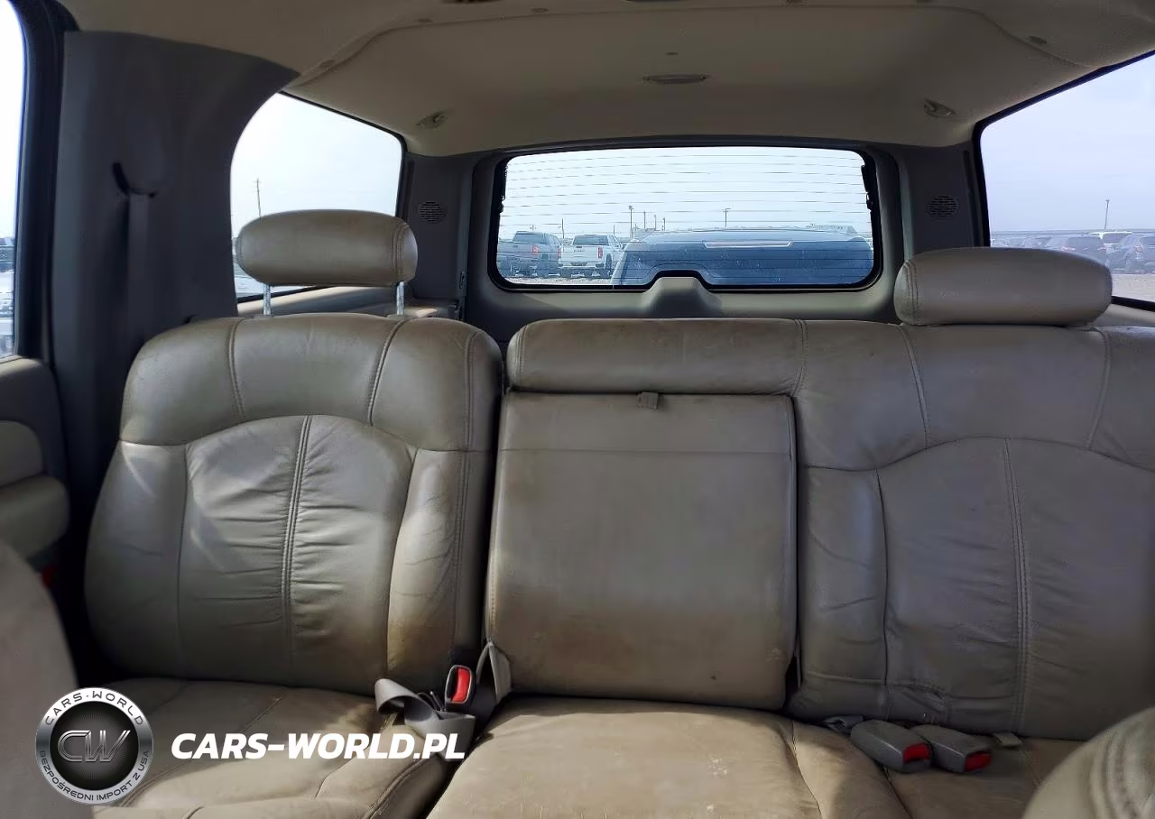 2002 Chev Suburban VIN:1GNEC16Z82J230852 - 10