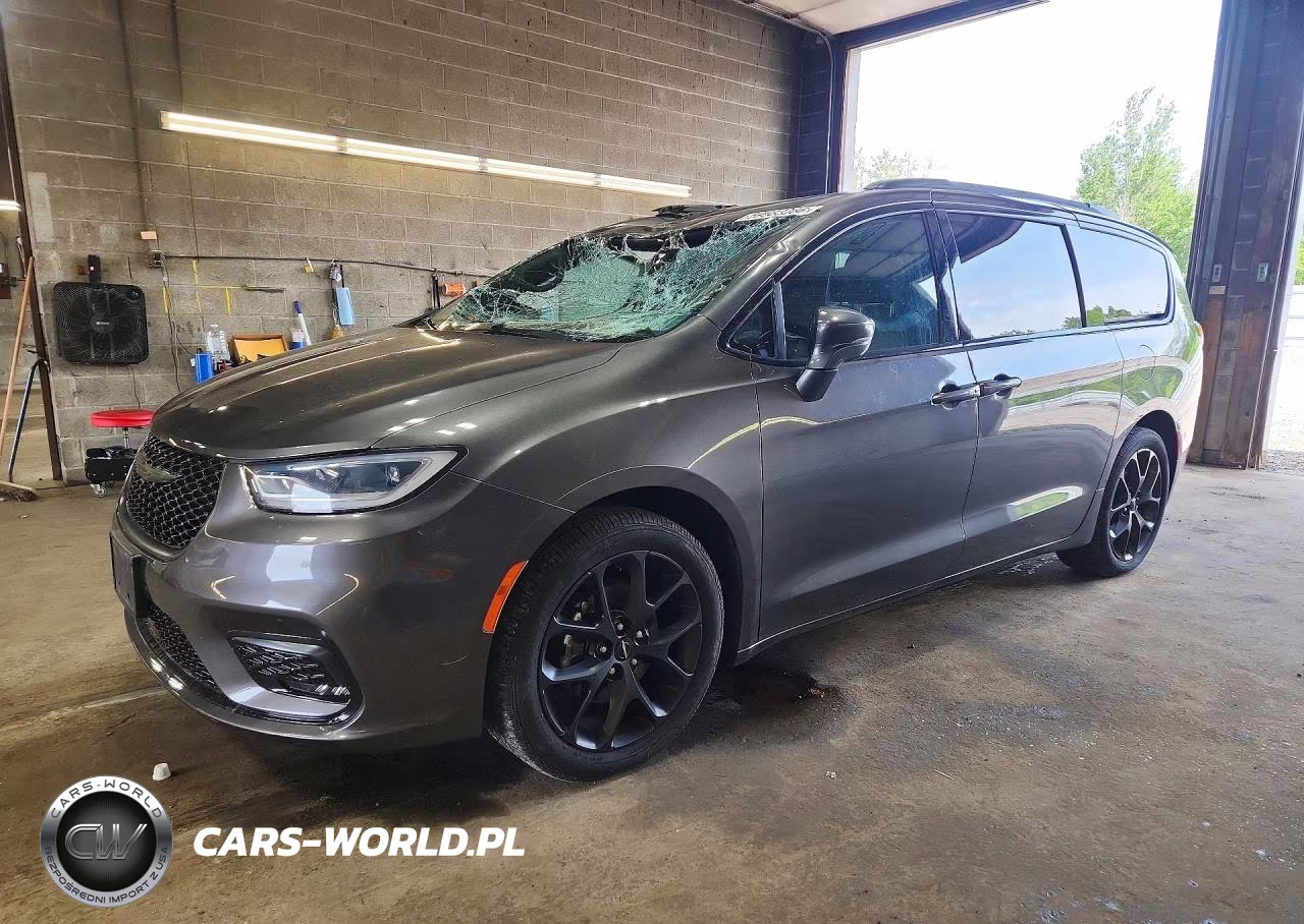 2021 Chrysler Pacifica Touring L
