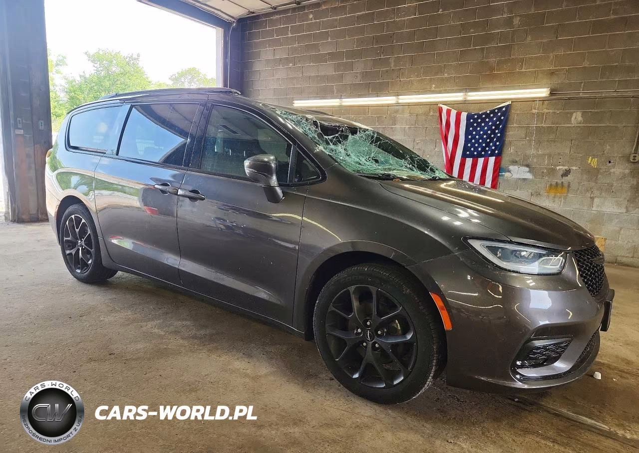 2021 Chrysler Pacifica Touring L VIN:2C4RC1BG6MR548014 - 4
