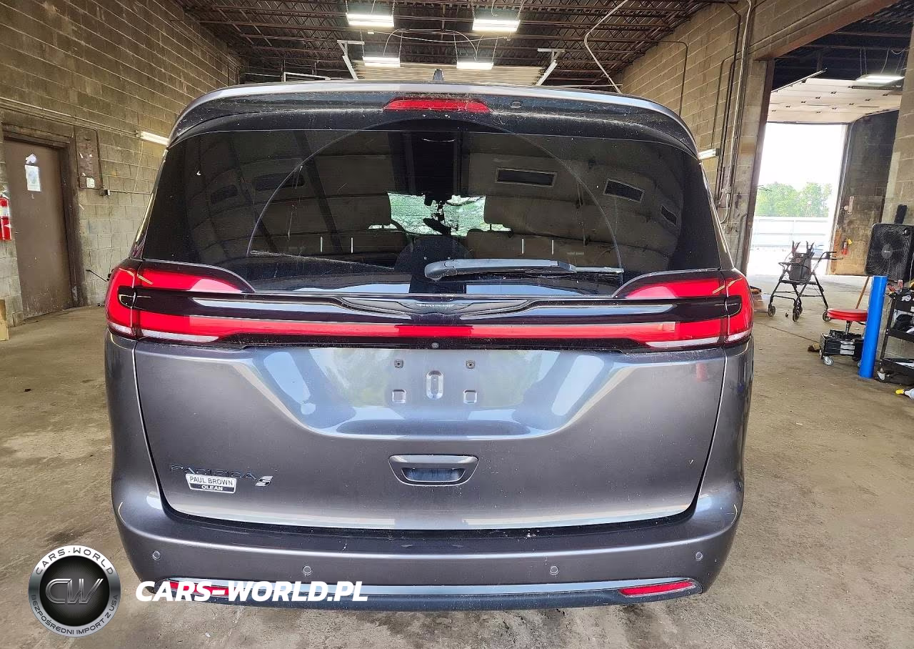 2021 Chrysler Pacifica Touring L VIN:2C4RC1BG6MR548014 - 6