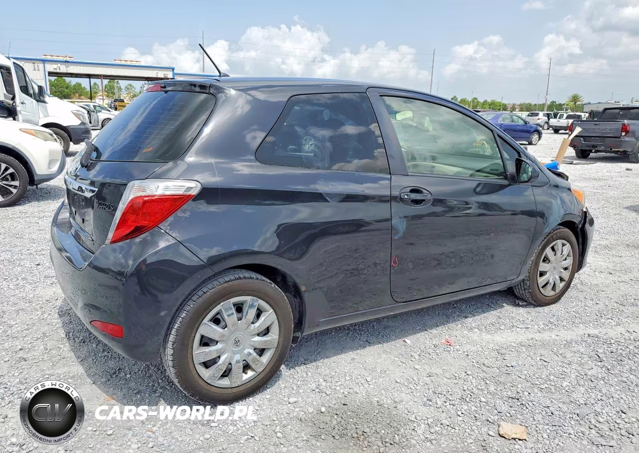 2013 Toyota Yaris 3-Door L VIN:JTDJTUD30DD556119 - 3