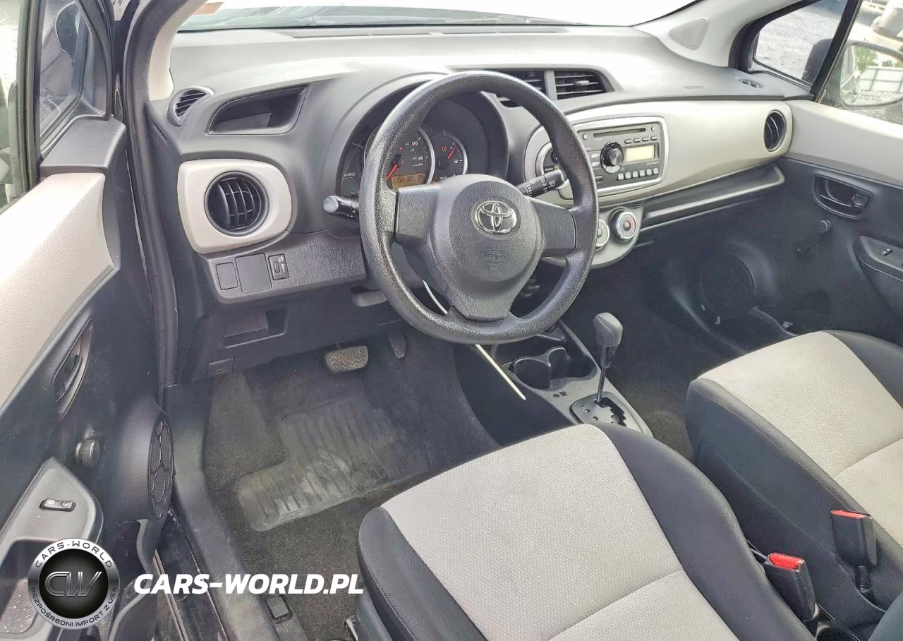 2013 Toyota Yaris 3-Door L VIN:JTDJTUD30DD556119 - 8