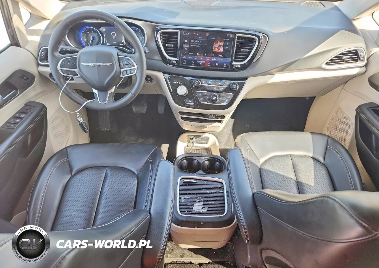 2023 Chrysler Pacifica Touring L VIN:2C4RC1BG2PR620900 - 8