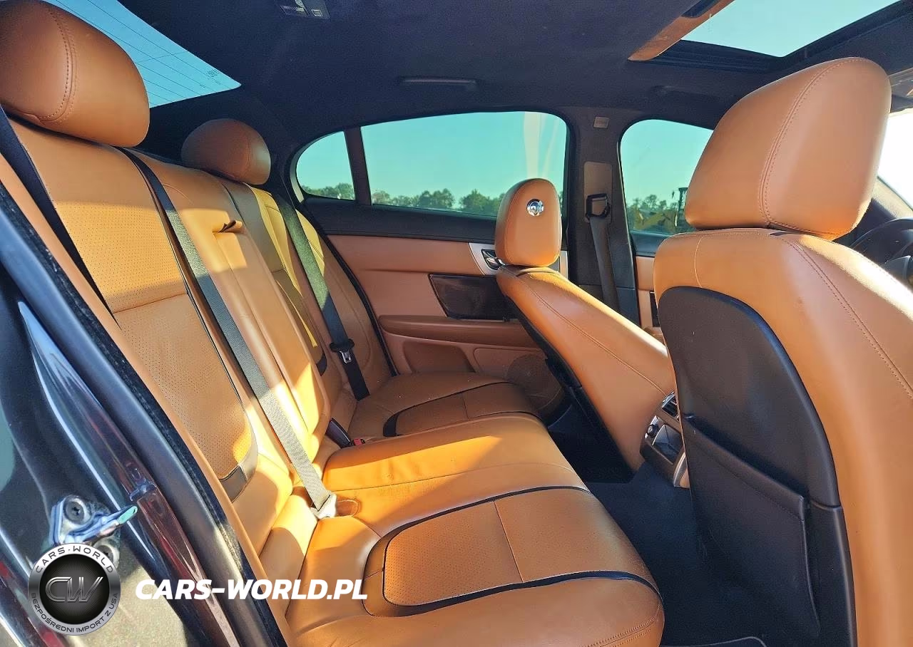 2012 Jaguar Xf Portfolio VIN:SAJWA0HB3CLS54075 - 10