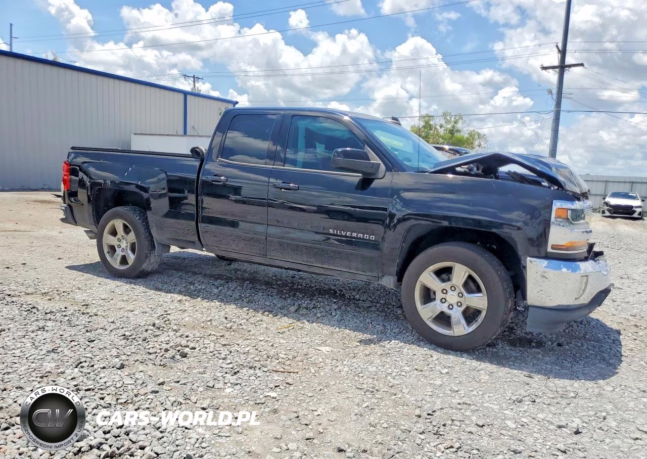 2017 Chevrolet Silverado C1500 Lt VIN:1GCRCREC8HZ393260 - 4