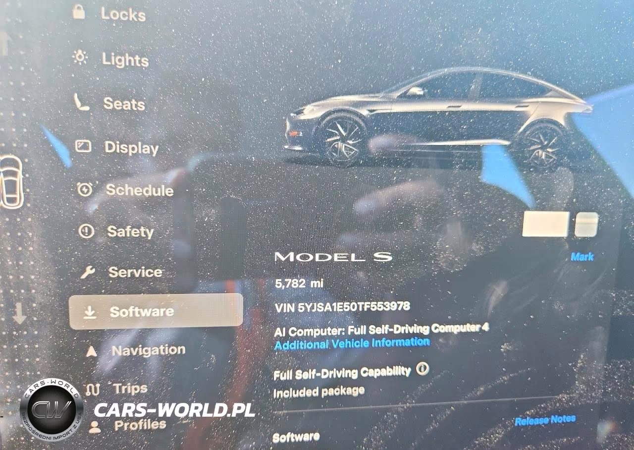 2026 Tesla Model S VIN:5YJSA1E50TF553978 - 9