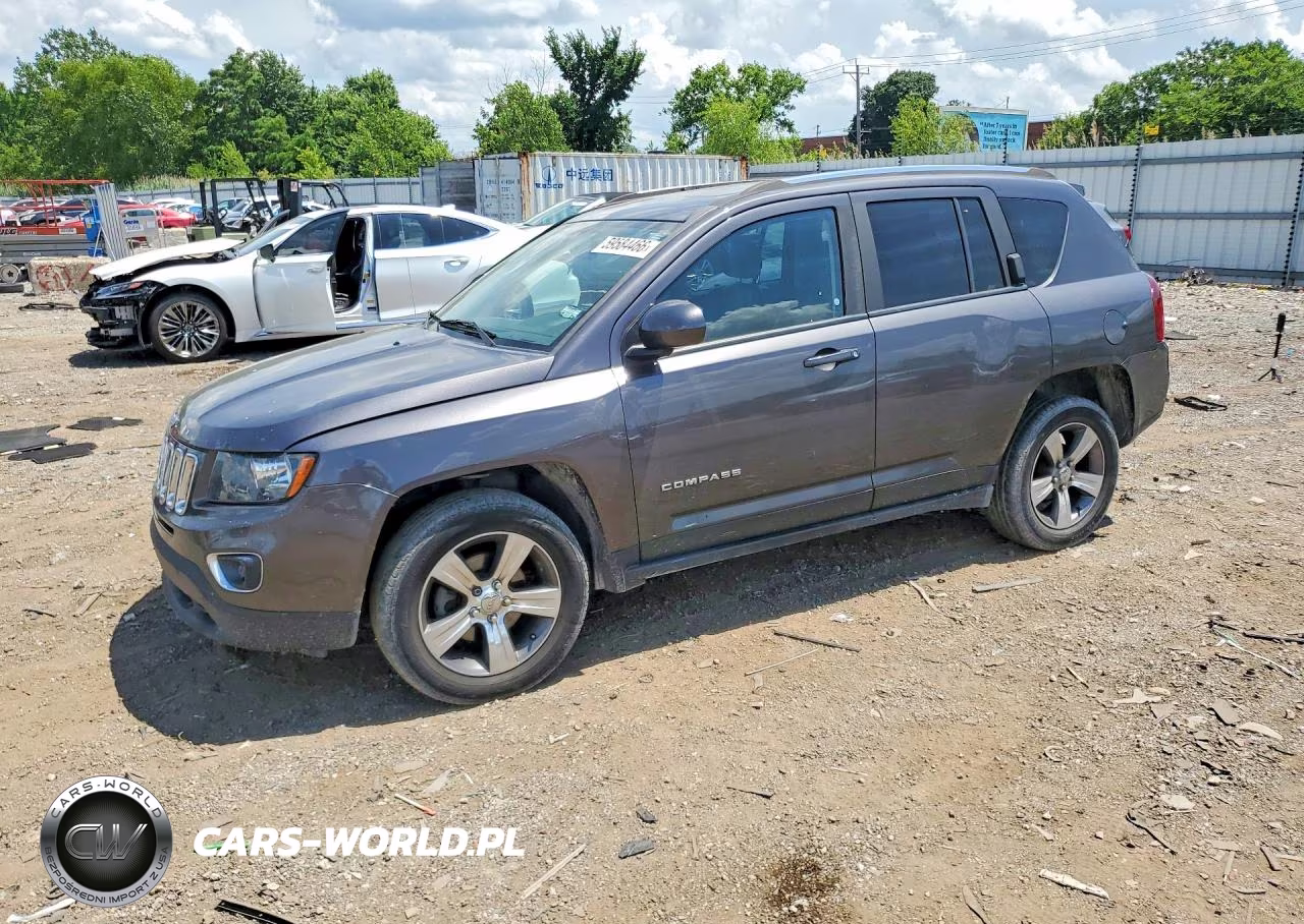 2016 Jeep Compass Latitude – zdjęcie 1 z 13