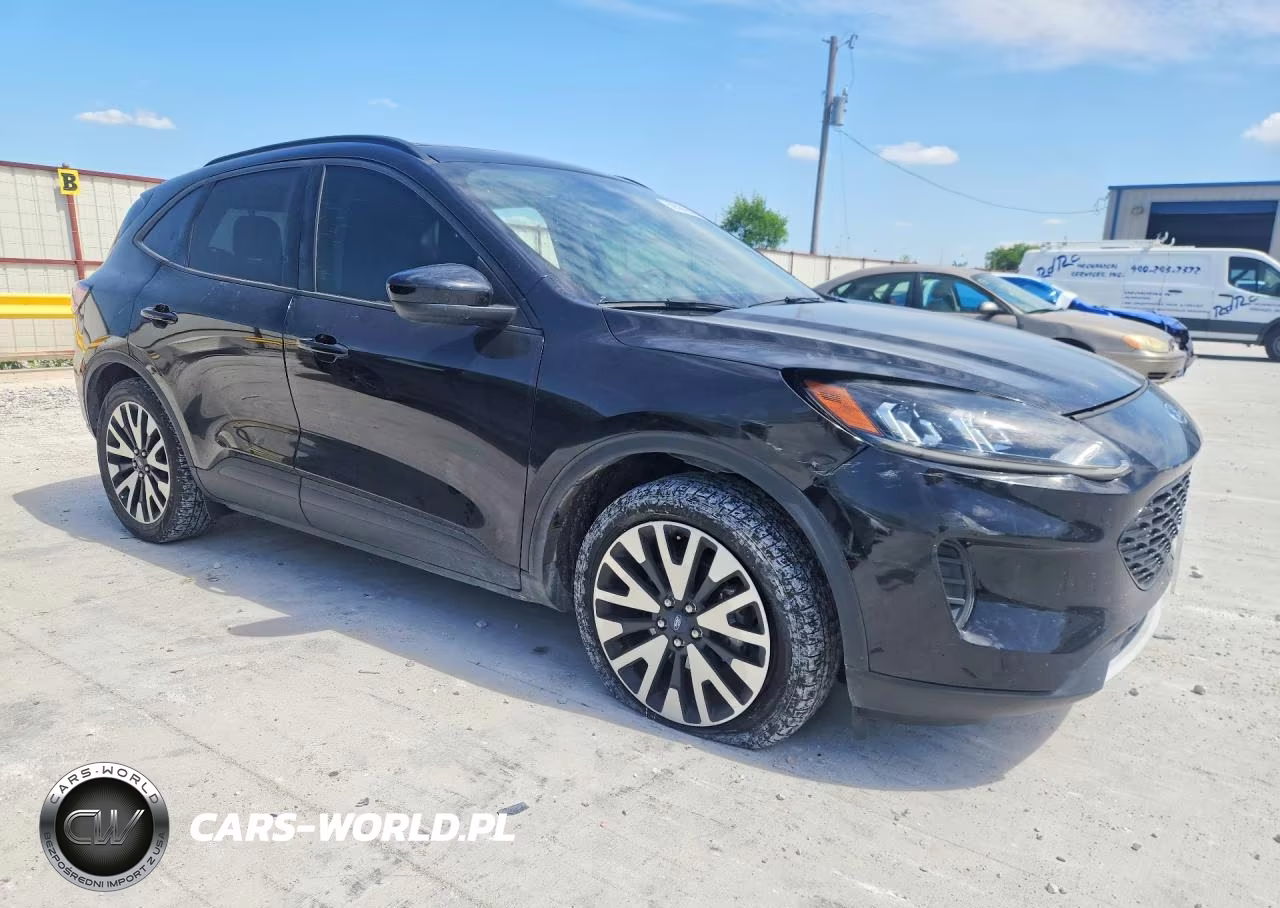 2020 Ford Escape Se Sport VIN:1FMCU9BZ2LUB39671 - 4