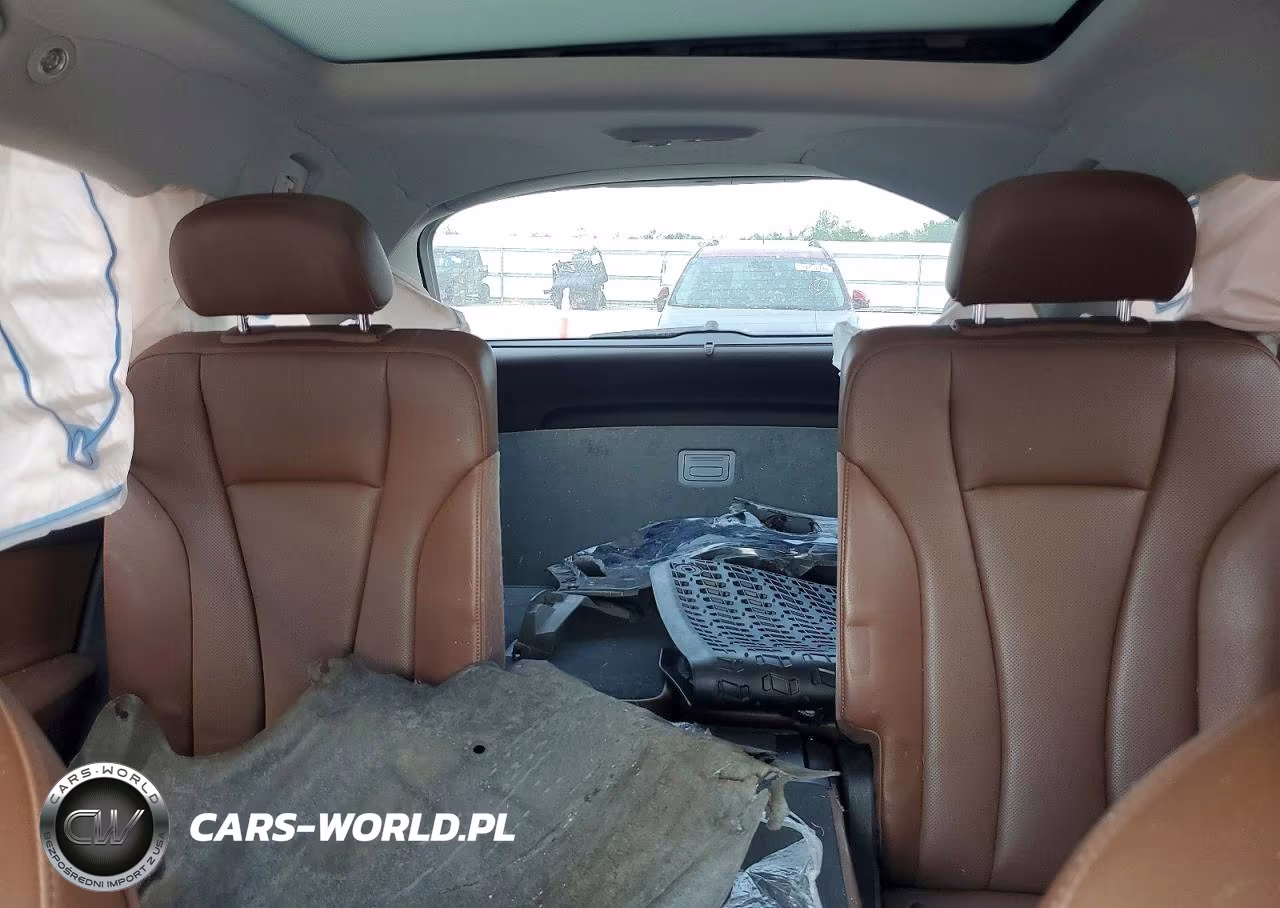 2017 Audi Q7 Premium Plus VIN:WA1LHAF70HD037550 - 10