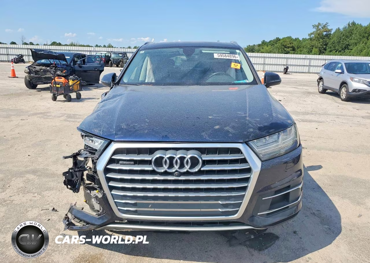 2017 Audi Q7 Premium Plus VIN:WA1LHAF70HD037550 - 5