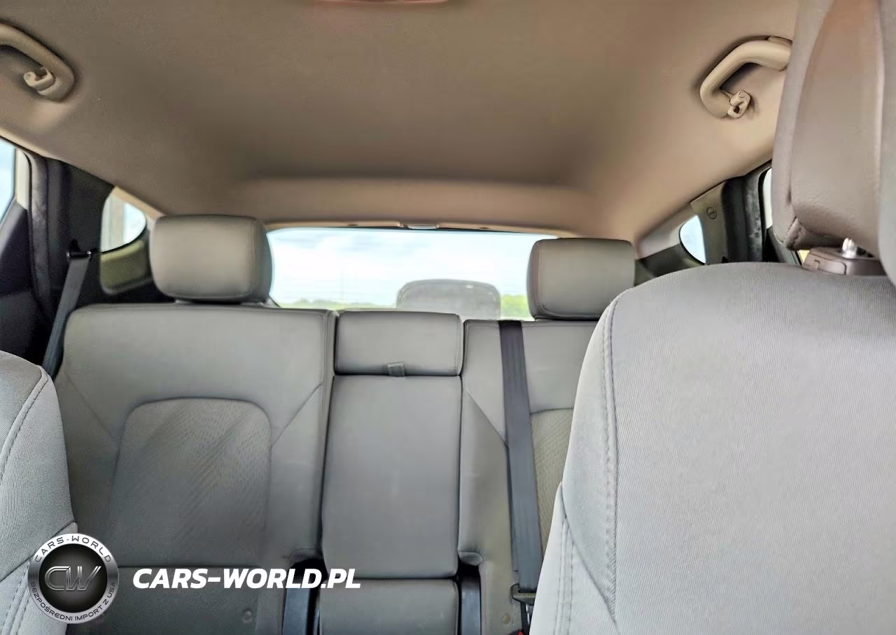 2018 Hyundai Santa Fe Sport 2.4L VIN:5NMZU3LB3JH100797 - 10