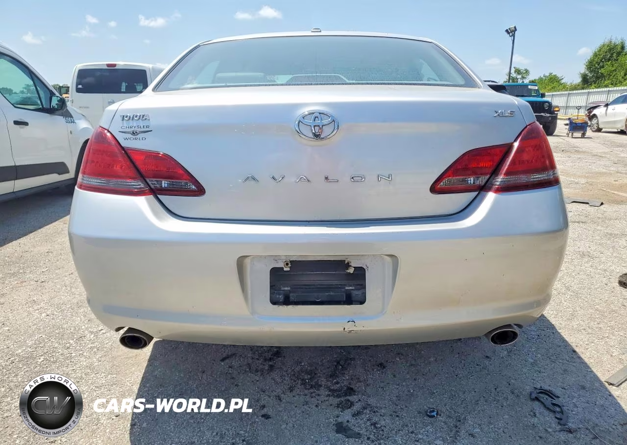 2010 Toyota Avalon Xls VIN:4T1BK3DB3AU357839 - 6