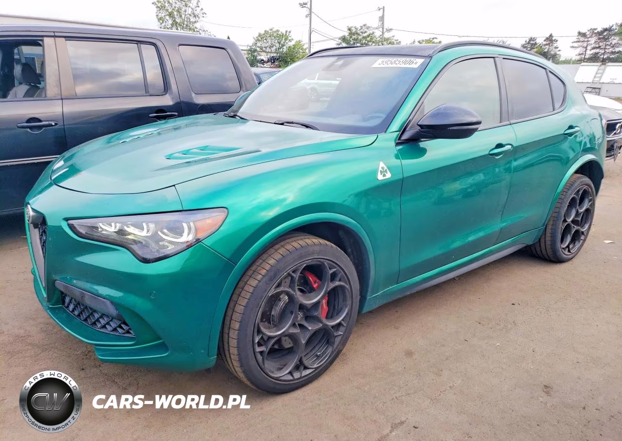 2024 Alfa Romeo Stelvio Quadrifoglio – zdjęcie 1 z 13