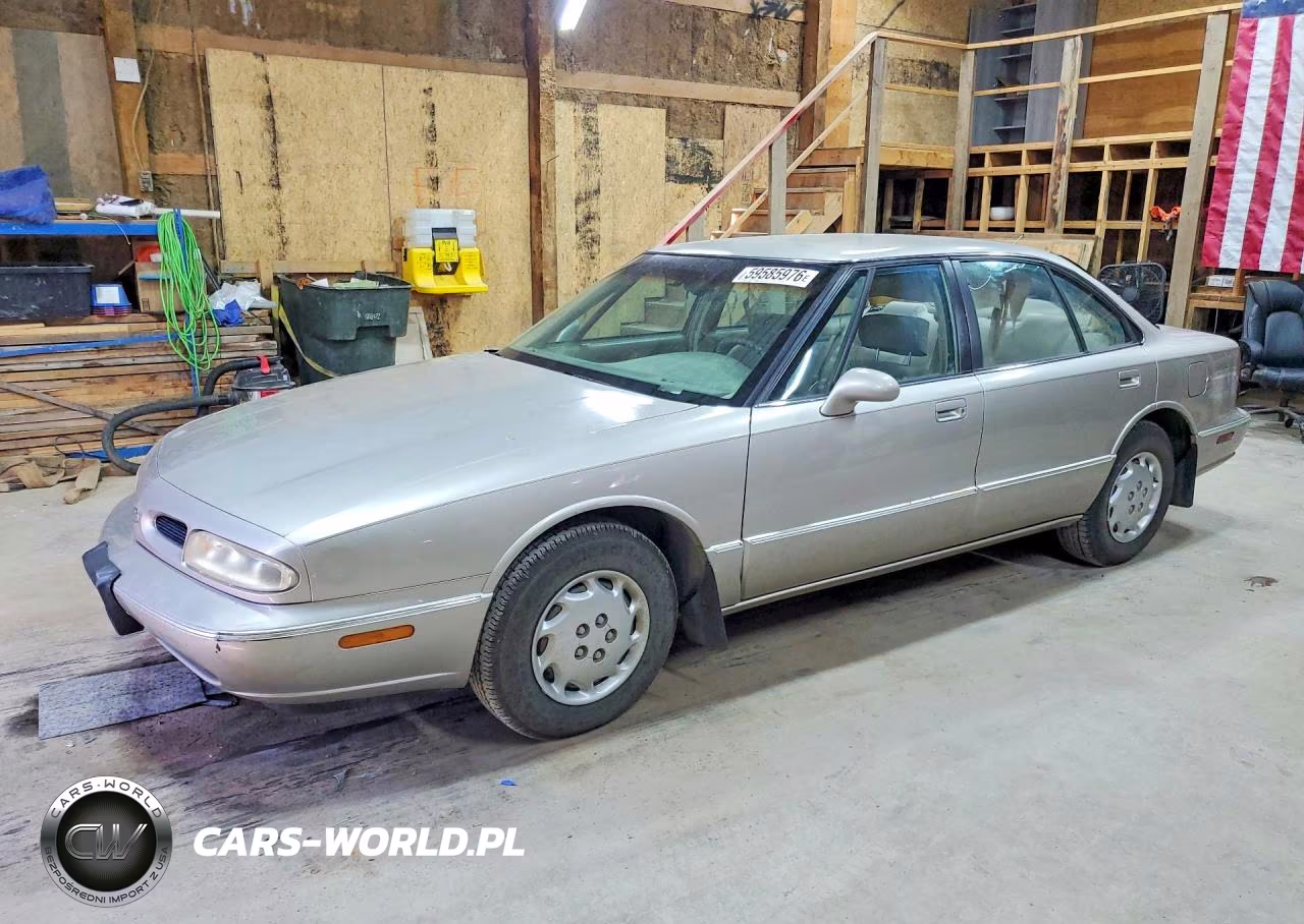 1997 Oldsmobile 88 Base