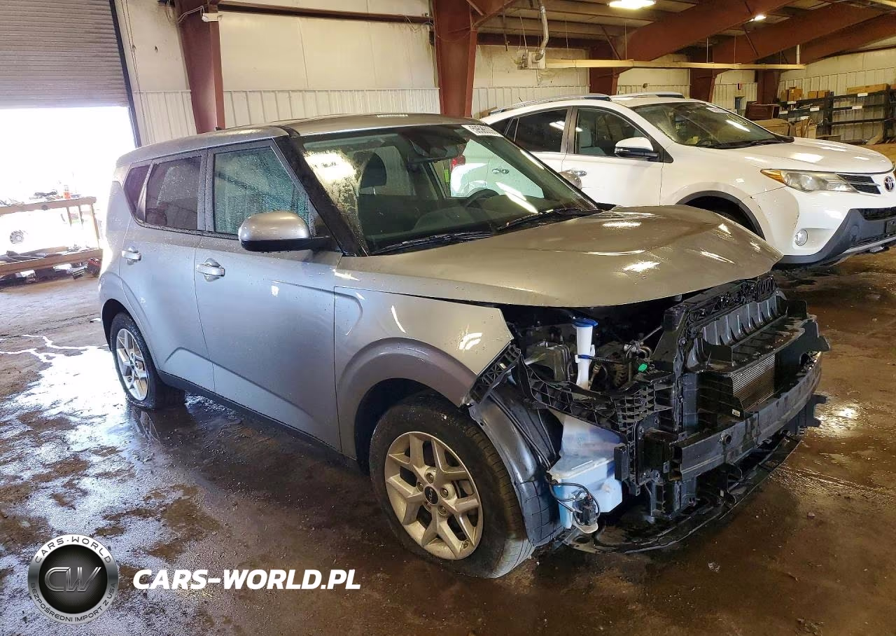 2025 Kia Soul Lx VIN:KNDJ23AU7S7966132 - 4