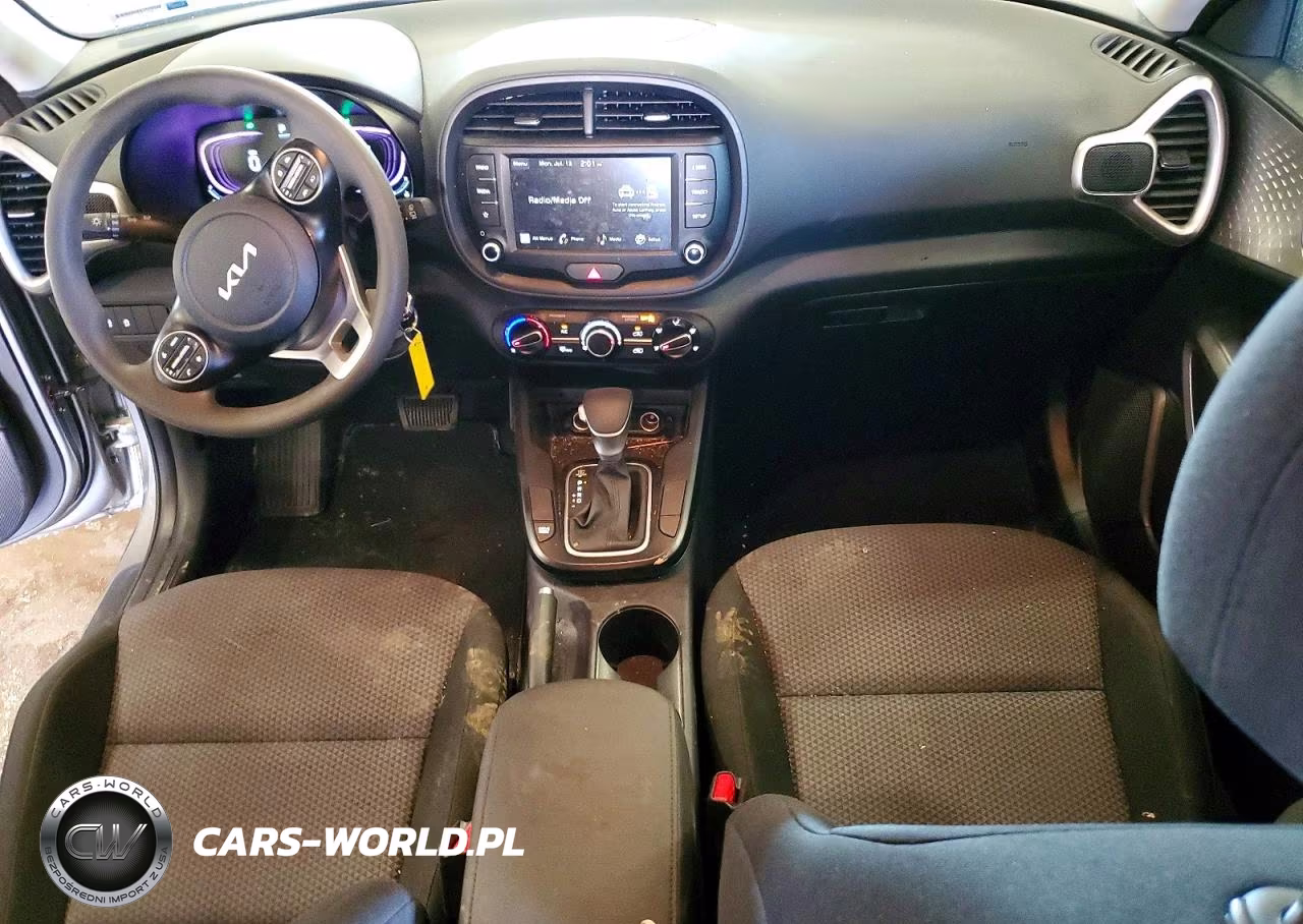 2025 Kia Soul Lx VIN:KNDJ23AU7S7966132 - 8