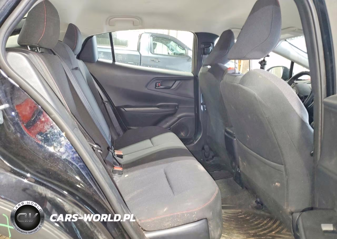 2025 Toyota Prius Plug-In Hybrid Se VIN:JTDACACU9S3043351 - 10