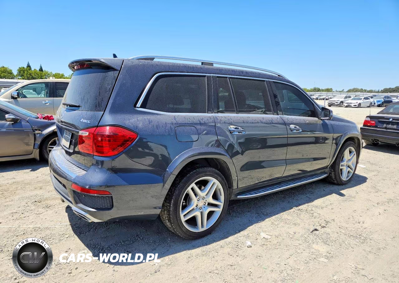 2015 Mercedes-Benz Gl 550 4Matic VIN:4JGDF7DE2FA475498 - 3