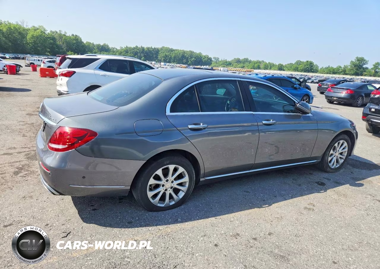 2017 Mercedes-Benz E 300 4Matic VIN:WDDZF4KB1HA144227 - 3