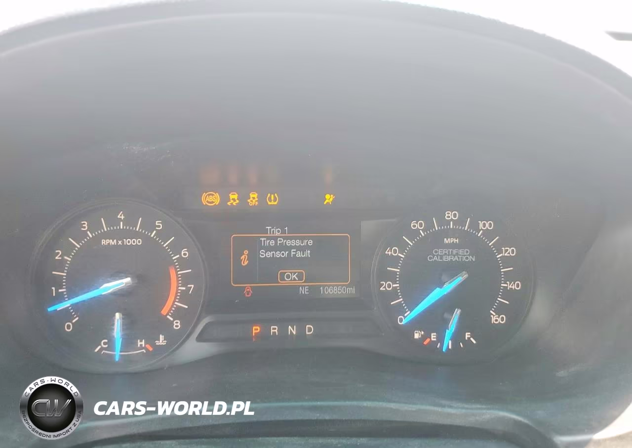 2019 Ford Explorer Police Interceptor VIN:1FM5K8AR8KGA62392 - 9