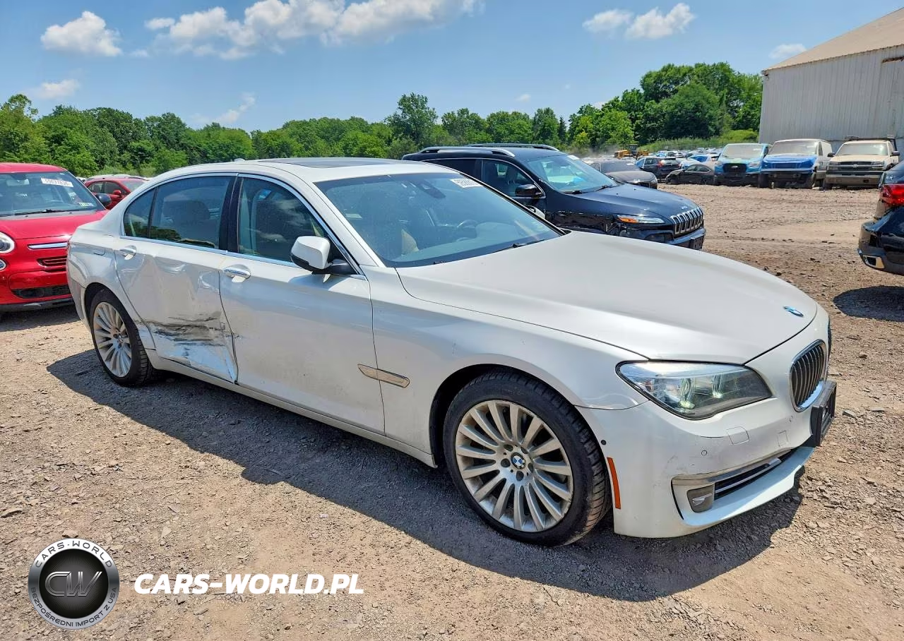 2013 BMW 740 Li VIN:WBAYE4C52DD137066 - 4