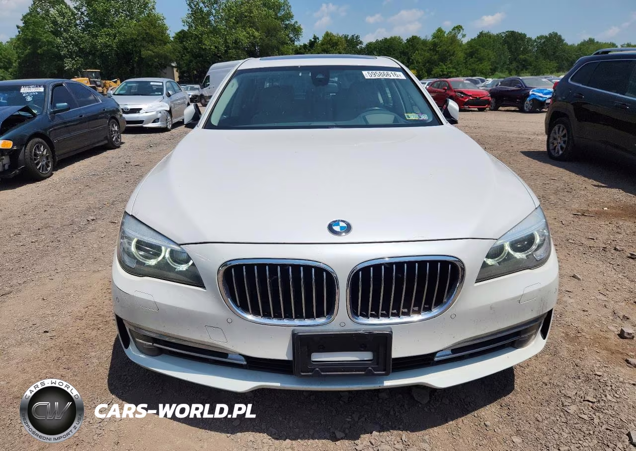 2013 BMW 740 Li VIN:WBAYE4C52DD137066 - 5