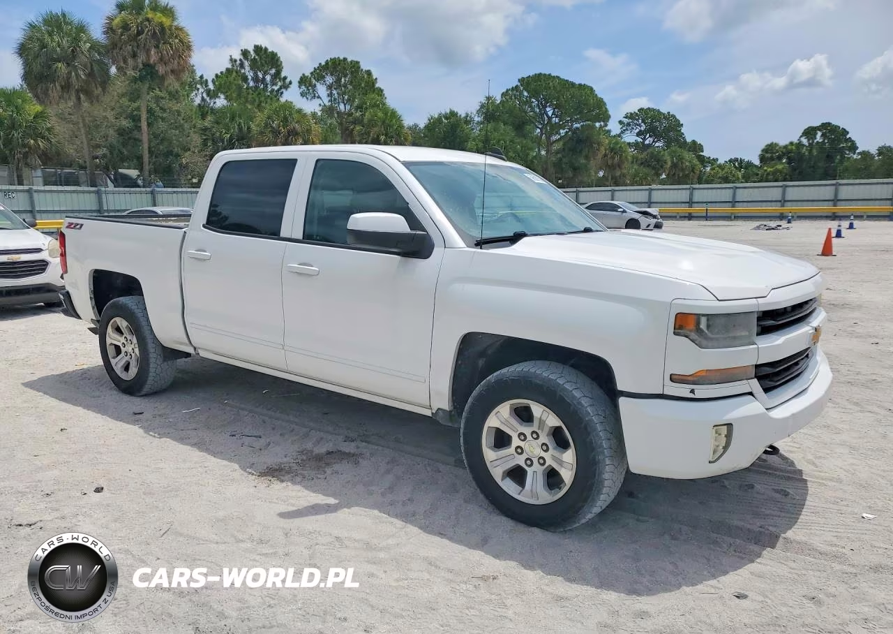 2016 Chevrolet Silverado K1500 Lt VIN:3GCUKREC6GG105215 - 4