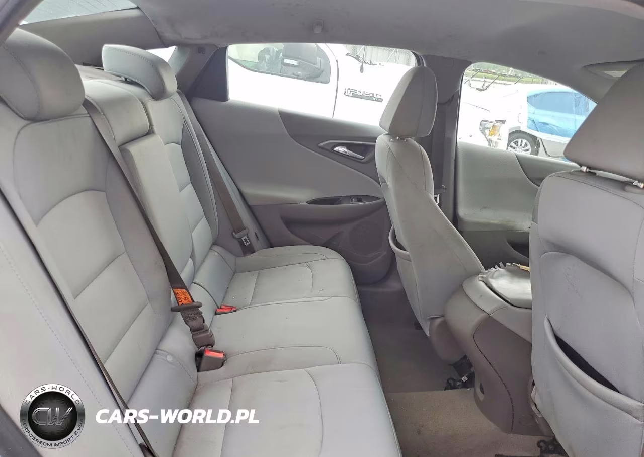 2017 Chevrolet Malibu Ls VIN:1G1ZB5ST1HF218469 - 10