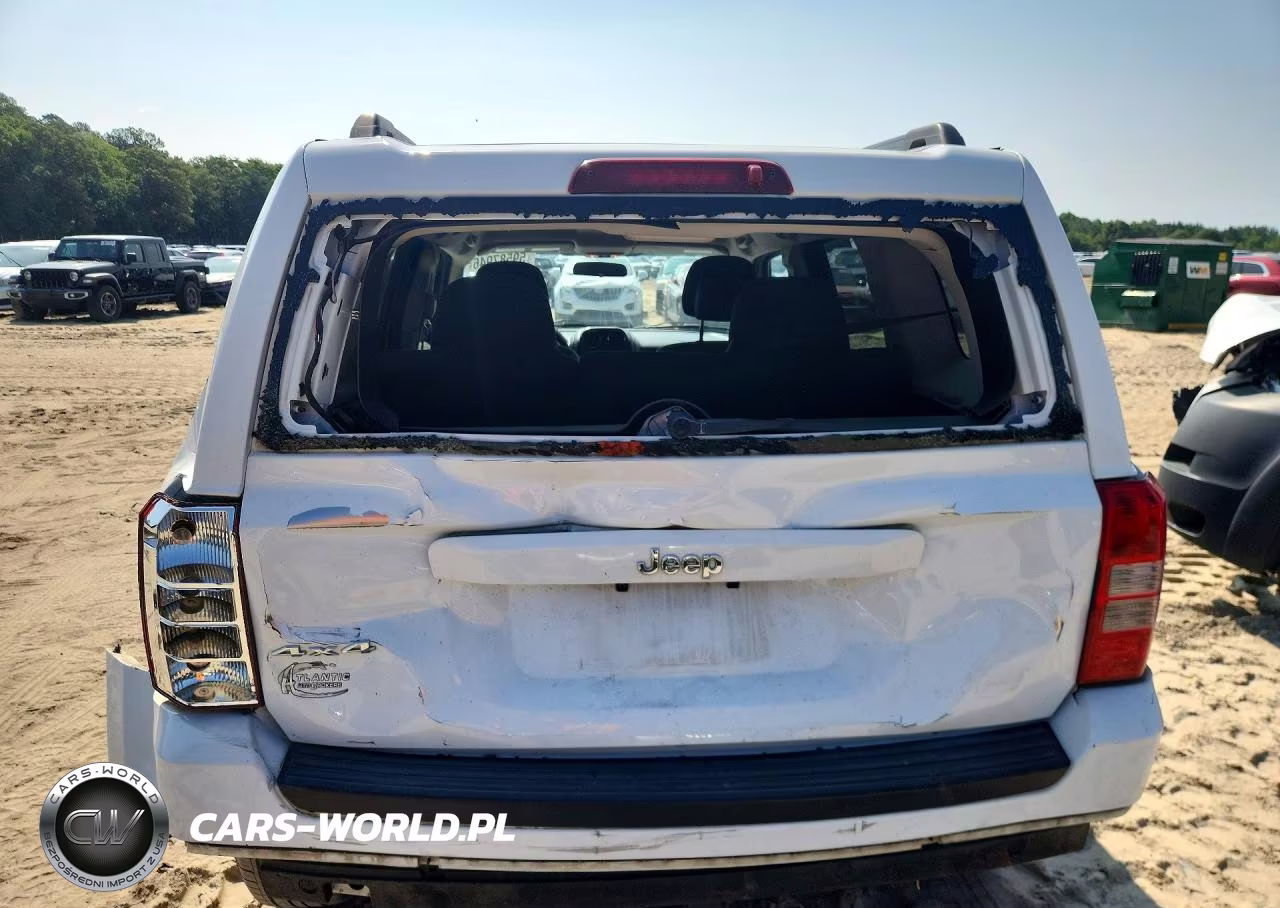 2014 Jeep Patriot Sport VIN:1C4NJRBB2ED570121 - 6