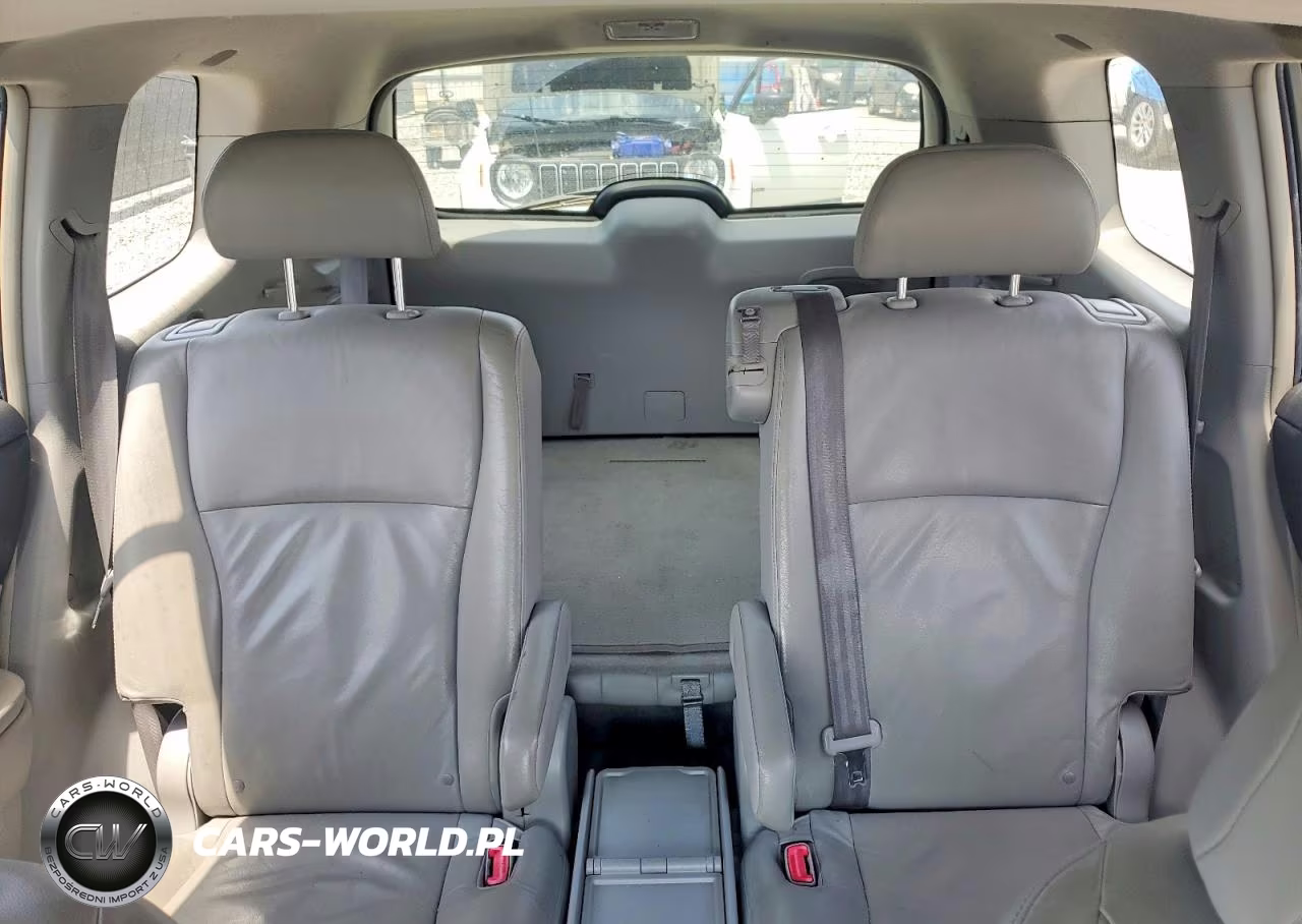 2008 Toyota Highlander Sport VIN:JTEDS43AX82004320 - 10