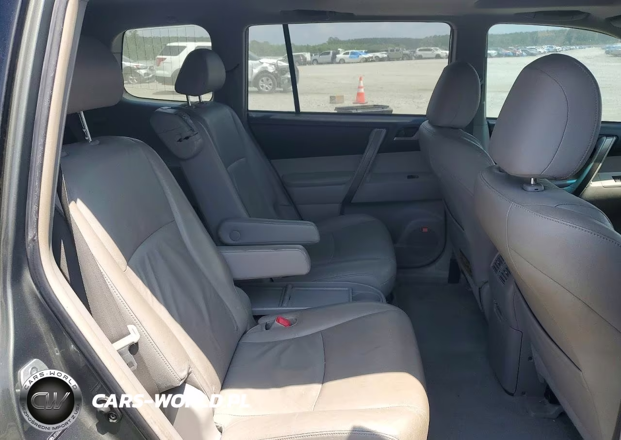 2008 Toyota Highlander Sport VIN:JTEDS43AX82004320 - 11