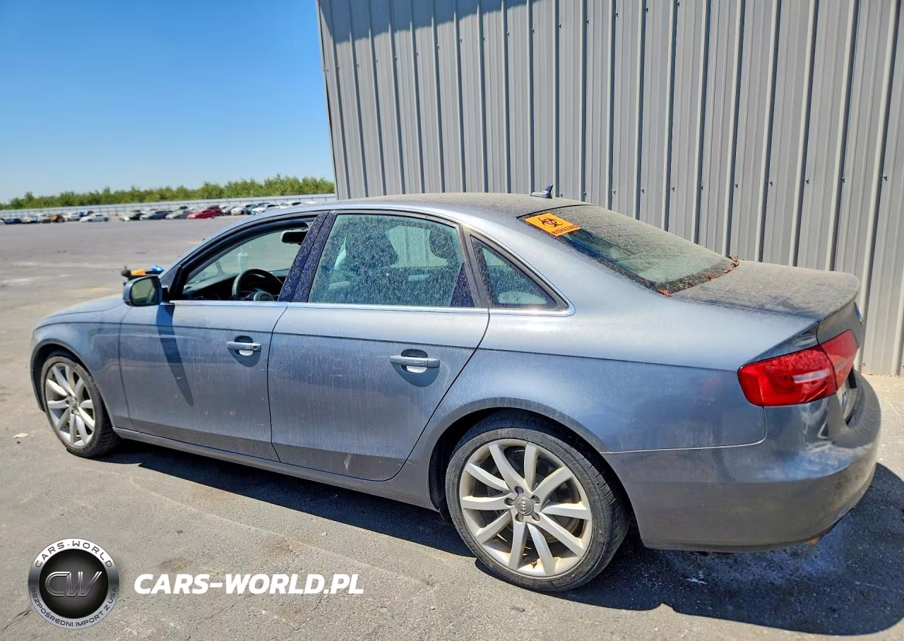 2013 Audi A4 Premium 4D Sedan VIN:WAUFFAFL6DN004690 - 2