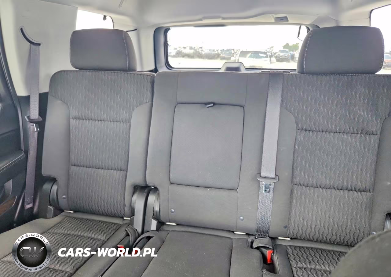 2019 Chevrolet Tahoe C1500 Ls VIN:1GNSCAKC7KR135737 - 10