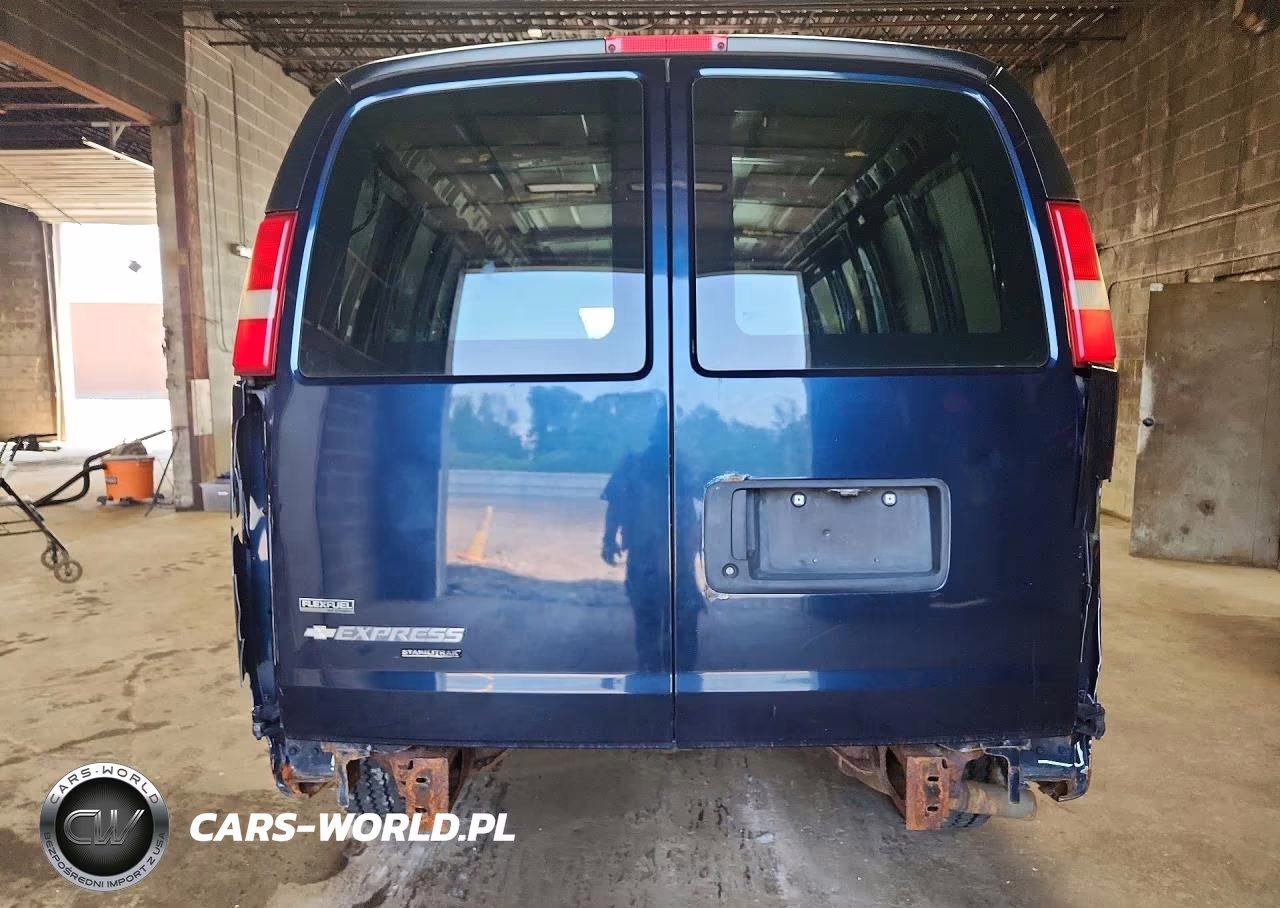 2011 Chevrolet Express G3500 VIN:1GCZGTCA7B1118942 - 6