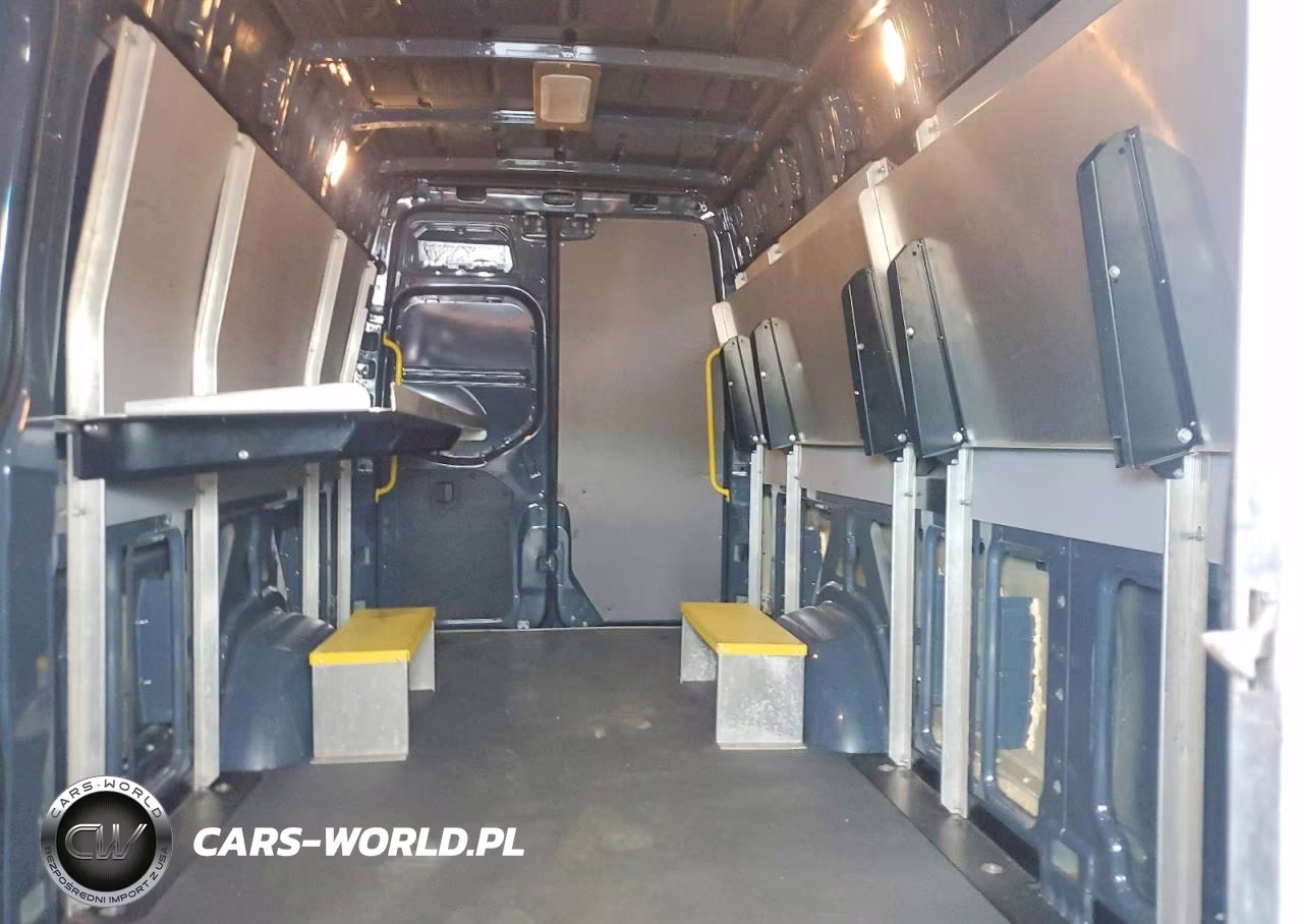 2019 Mercedes-Benz Sprinter 2500-3500 VIN:WD4PF1CD4KP148427 - 10