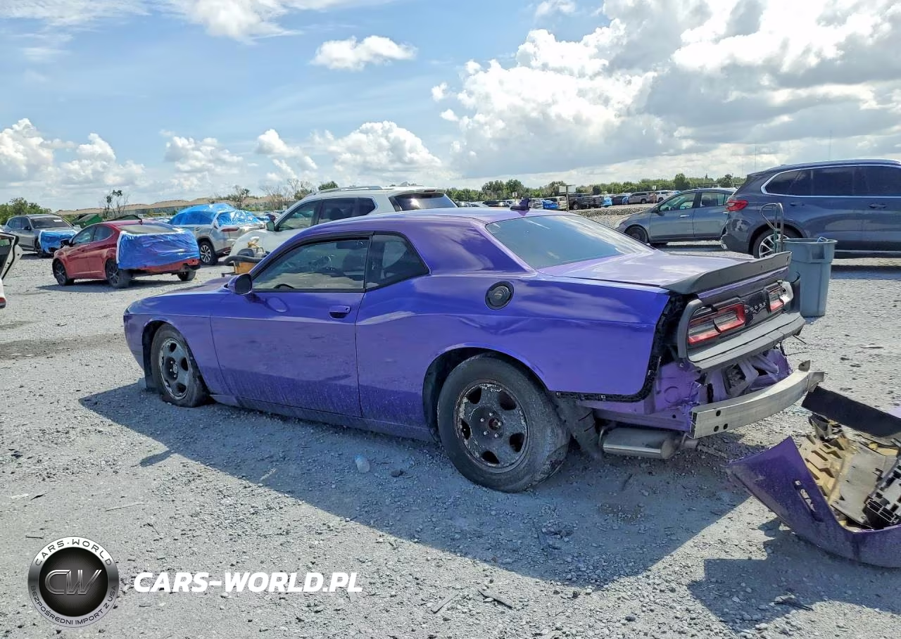 2018 Dodge Challenger Sxt VIN:2C3CDZAG7JH333170 - 2