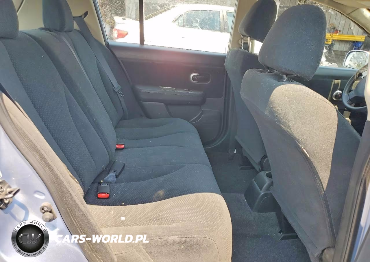 2011 Nissan Versa 1.8 S VIN:3N1BC1CP1BL403721 - 10