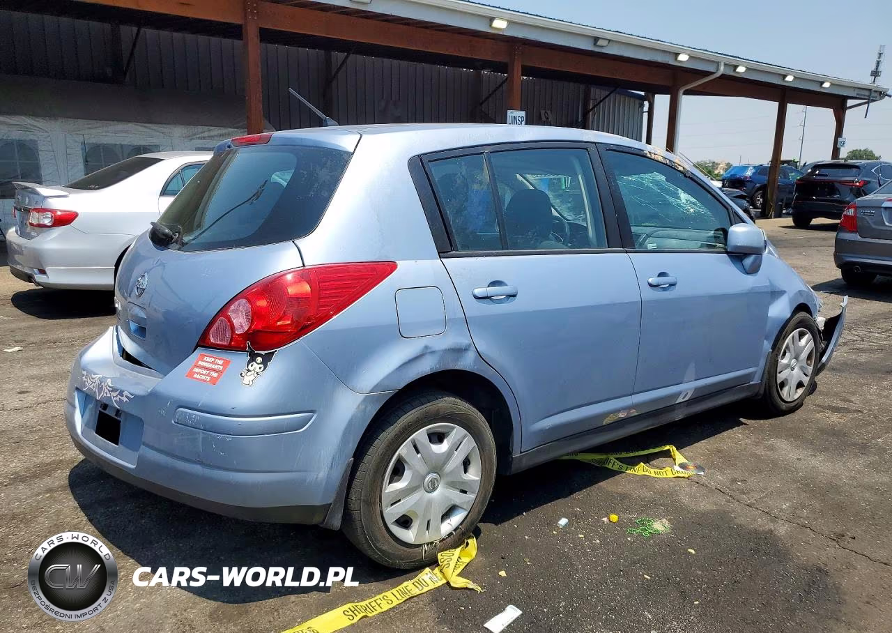 2011 Nissan Versa 1.8 S VIN:3N1BC1CP1BL403721 - 3