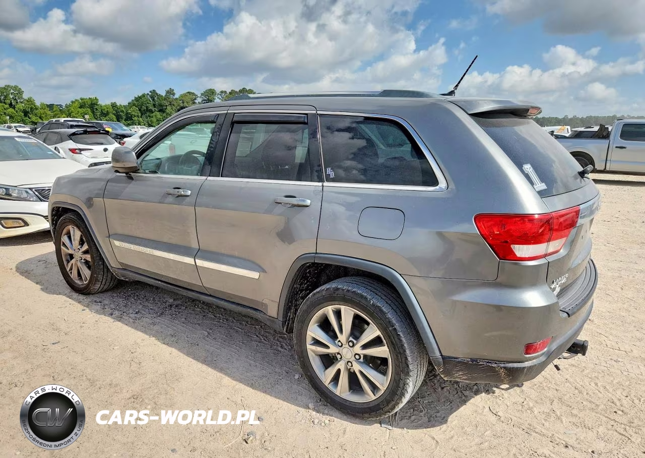 2012 Jeep Grand Cherokee Laredo VIN:1C4RJFAG9CC297811 - 2