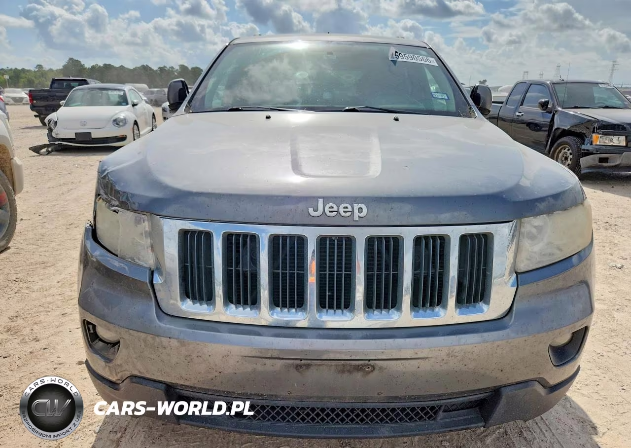 2012 Jeep Grand Cherokee Laredo VIN:1C4RJFAG9CC297811 - 5