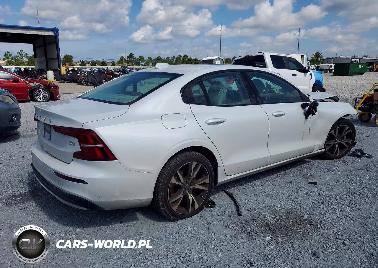 2025 Volvo S60 Core VIN:7JRL12FJ5SG369129 - 3